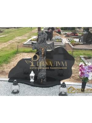 Европейский памятник №49 — ritualum.ru